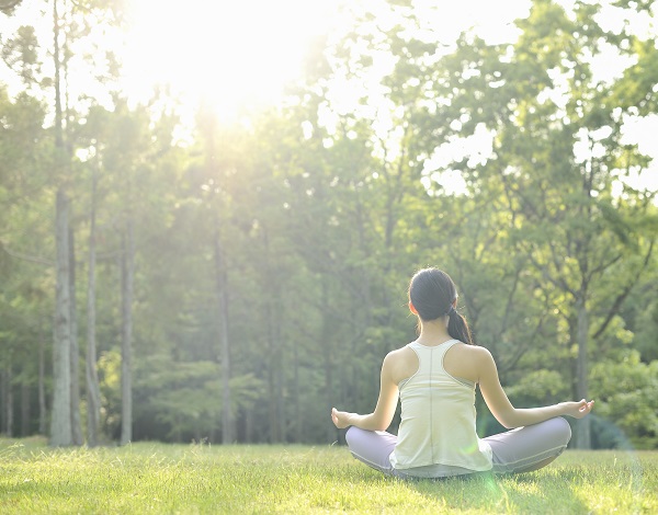 STEP 1 : Sun Salutation